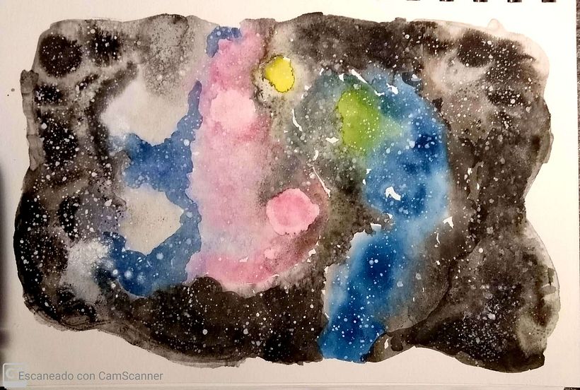 Este me ha salido mejor, logré colores más intensos y un cierto efecto nebulosa.