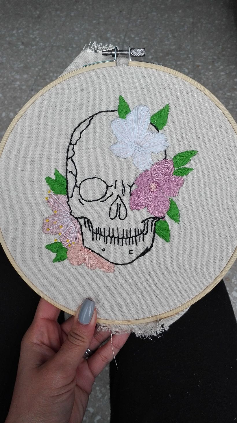 skull & flowers 0