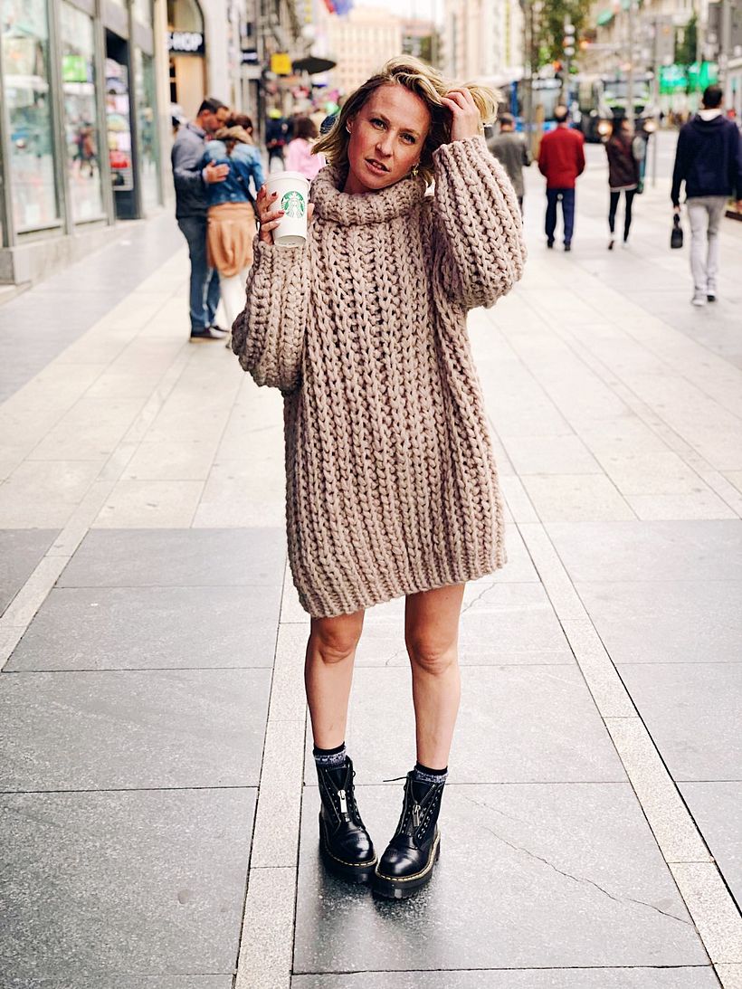 ROCK AND DRESS 0