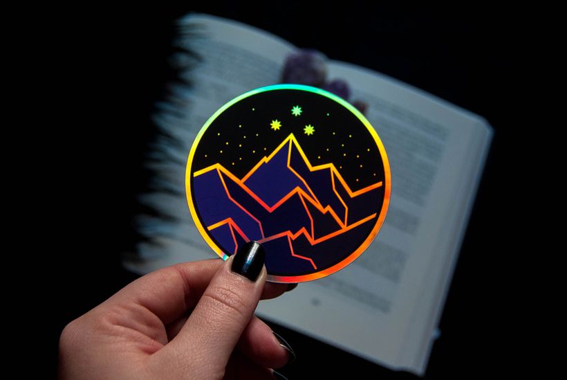 Proyecto ilustración para sticker holográfica -1