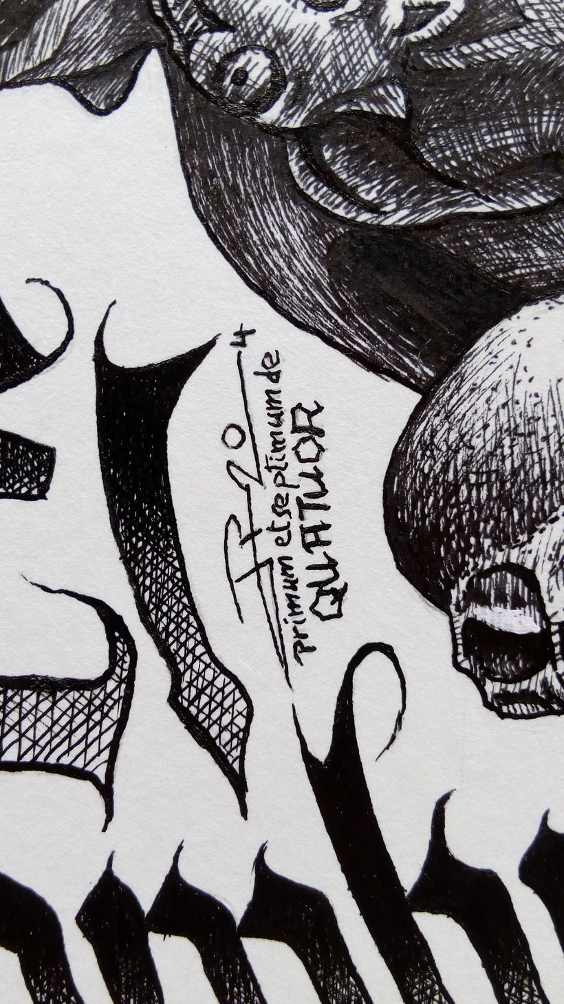 Detalle de firma con "enigma"