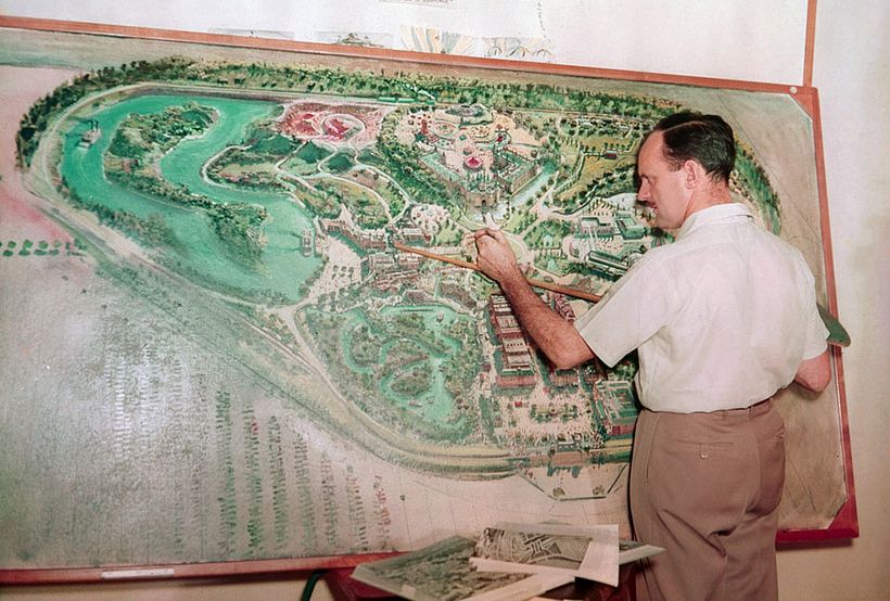 Peter Ellenshaw created the first map of Disneyland