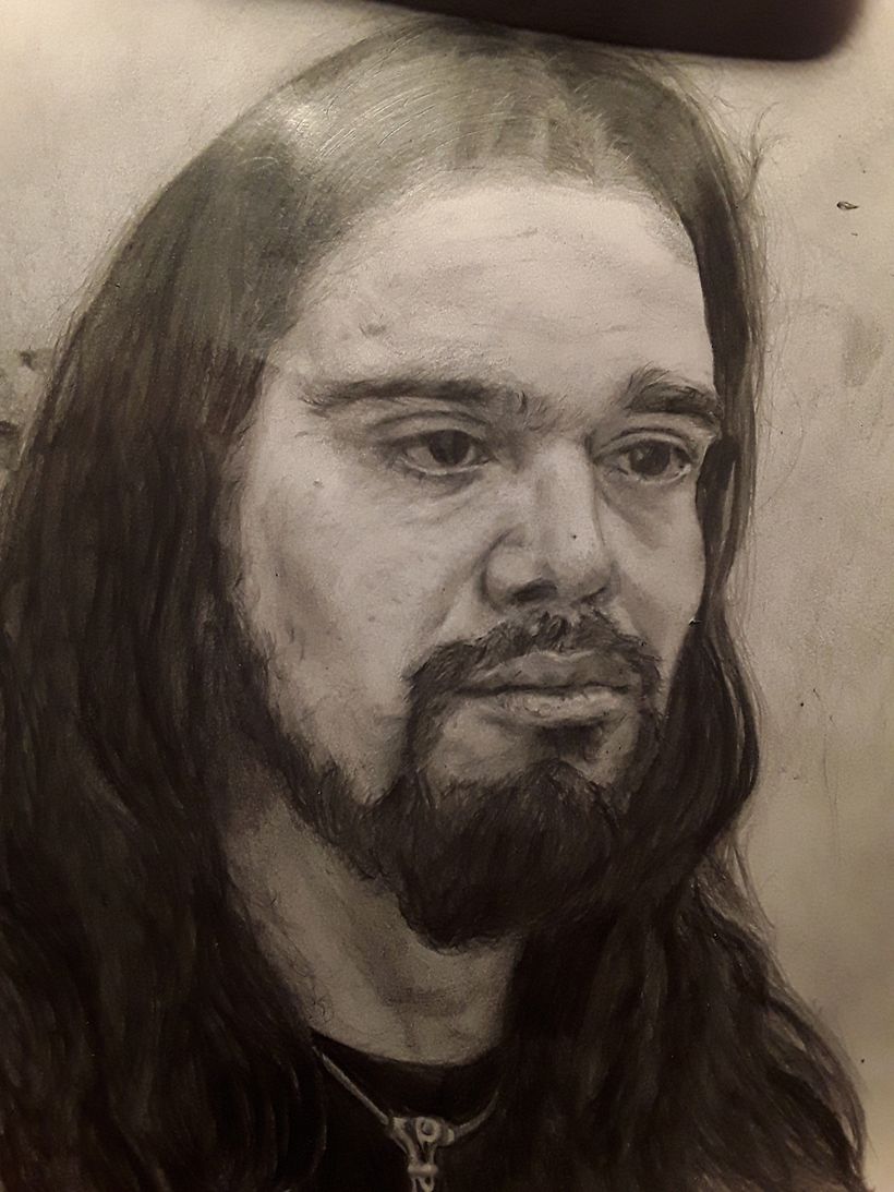 Mi Proyecto del curso: Retrato realista con lápiz de grafito -1