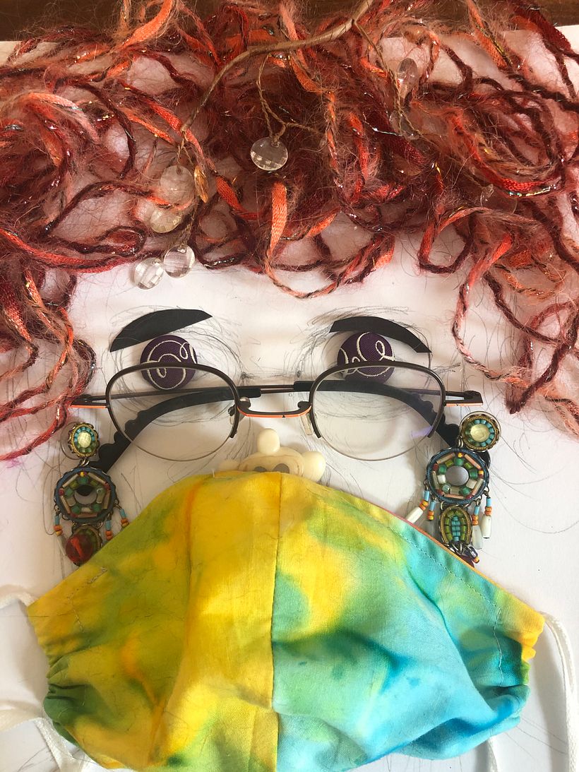   Hippie Chick, in the time of Covid. #PivenatDomestika