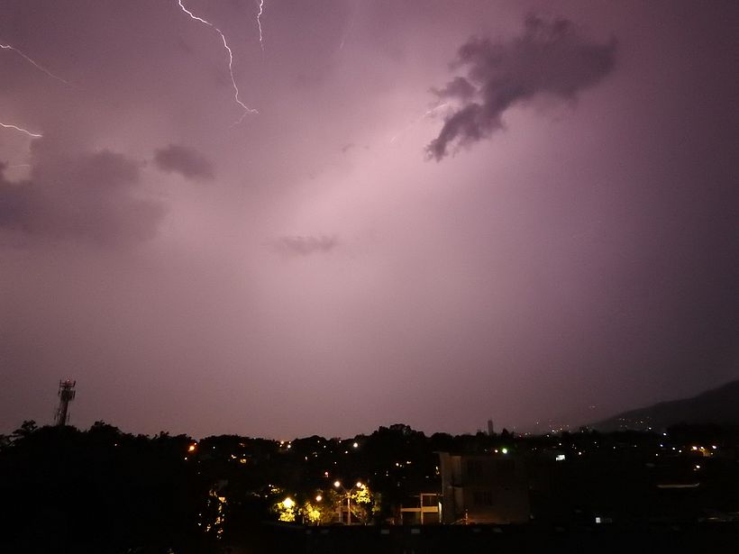tarde de tormenta en cuarentena