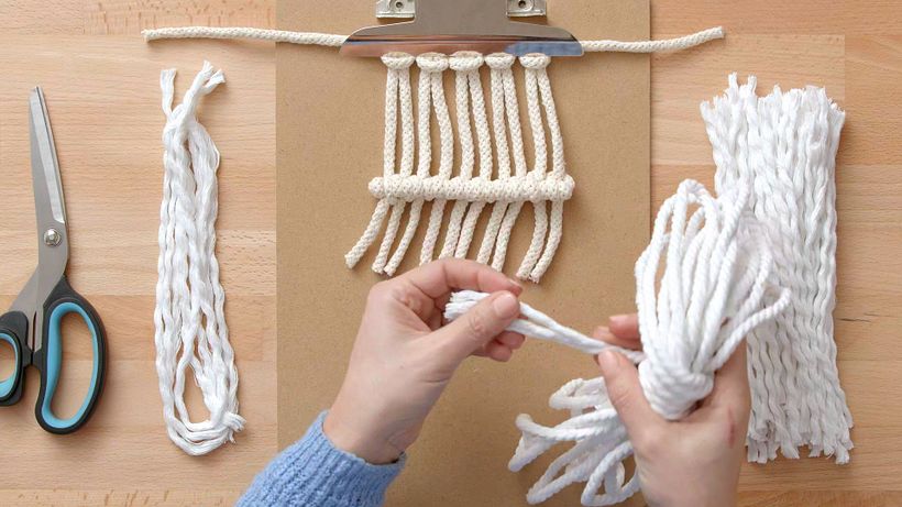 Tutorial Tejido: nudo de alfombra de macramé 4