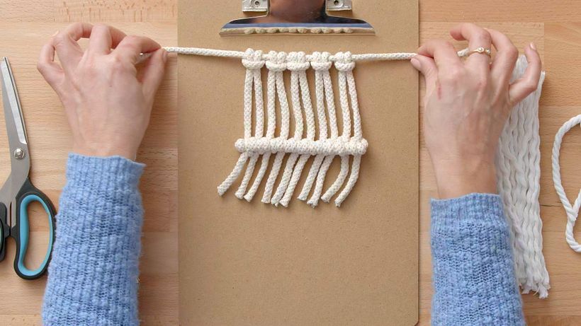 Tutorial Tejido: nudo de alfombra de macramé 6