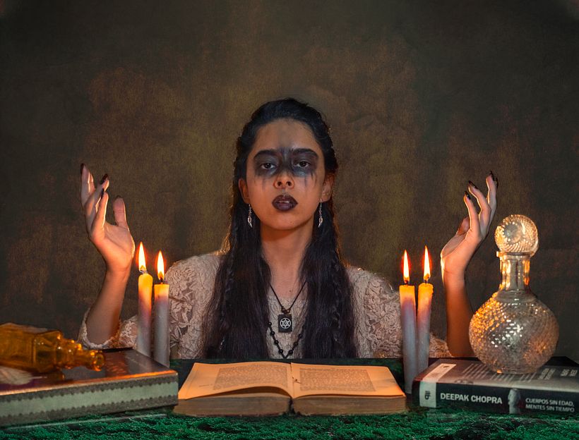 Coloqué el fondo y algunos detalles en la mesa