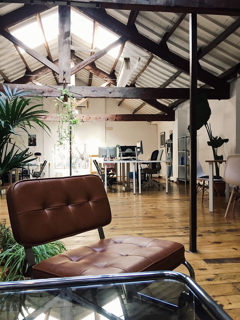 Acogedor coworking en el centro de Gràcia (Barcelona) - 150€/mes 1