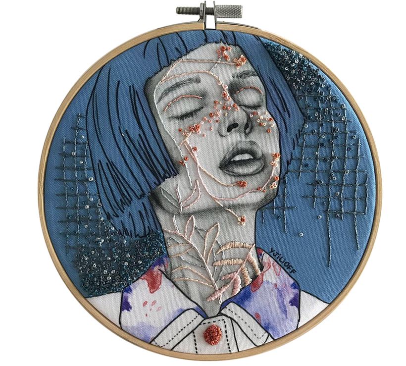 Retrato azul bordado 1