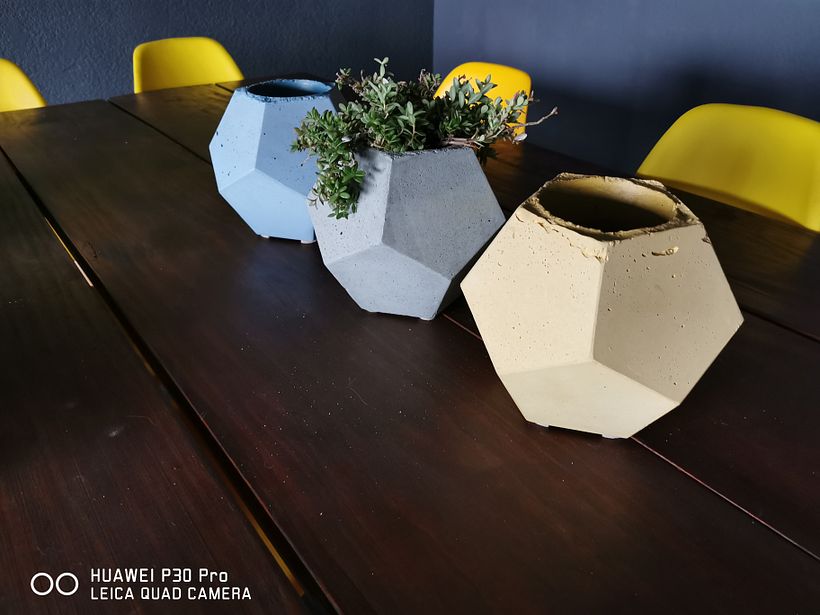 Macetas y macetón para piso 1