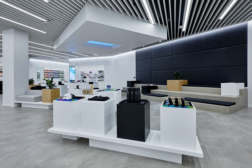 Aurora Retail 3