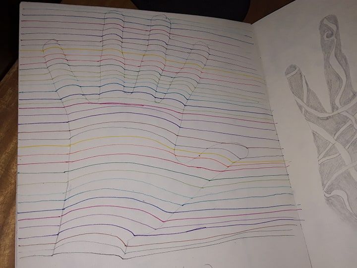 El primer dibujo, me encantó practicar de esta forma.