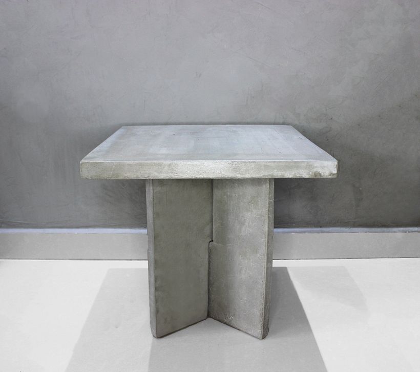 Diseño de la Mesa y Macetas.  1