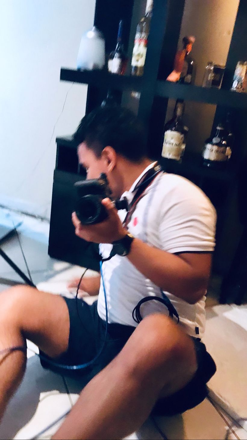 Este soy yo, realizando las fotos:)