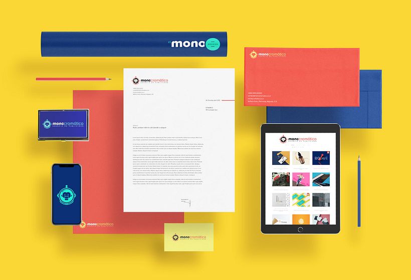 mono cromático identidad de marca 8