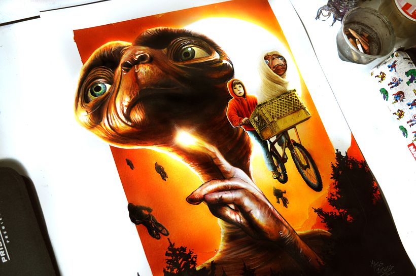 ET - Poster alternativo - Mixed media 0