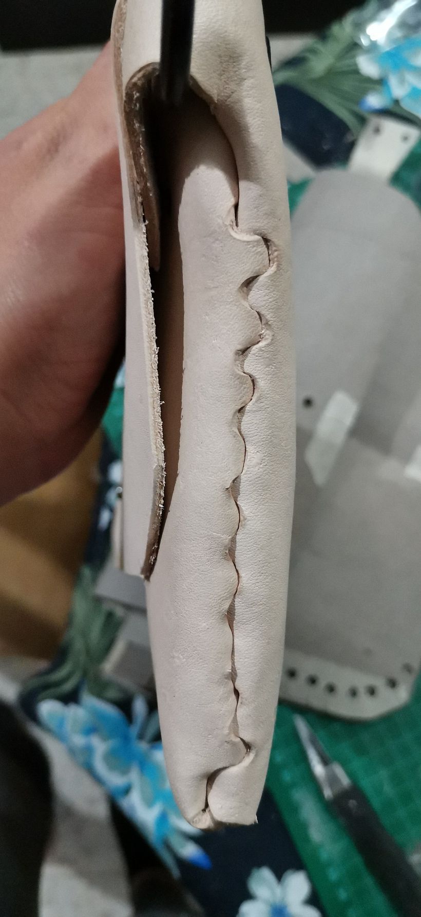 Mi Proyecto del curso: Diseño de accesorios en cuero sin costuras 2