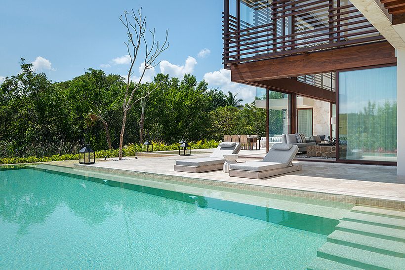 Paradijshuis in Rosewood. 2