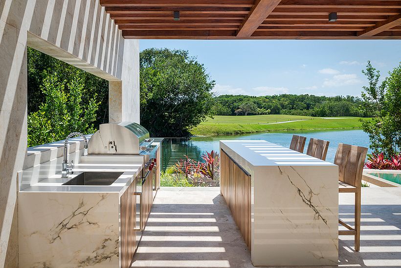 Paradijshuis in Rosewood. 8