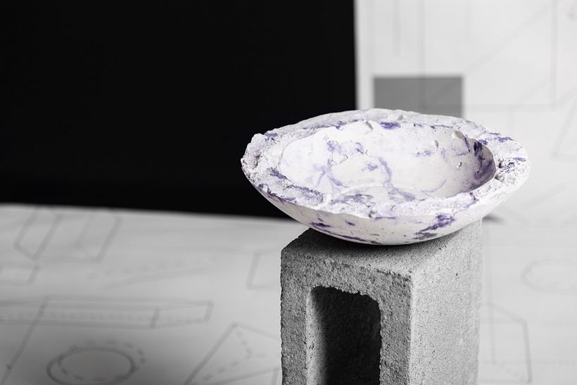 Centro de Mesa Cóncavo Marmolizado