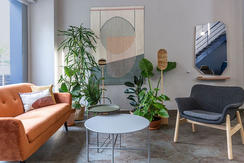 FLAT20 Waiting Area