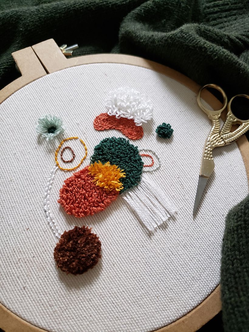 Mi Proyecto del curso: Introducción al bordado con aguja mágica 3