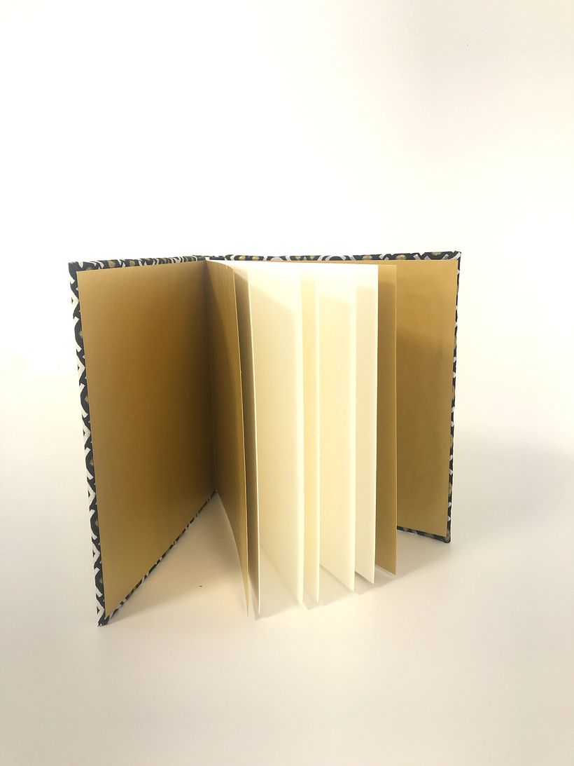 My project in Artisanal Binding without Seams course -1