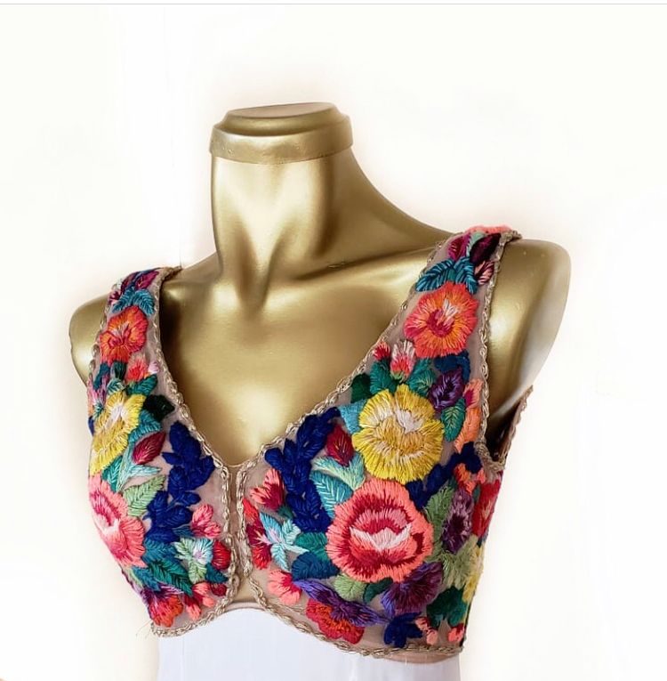 Bordado Sobre ropa 3