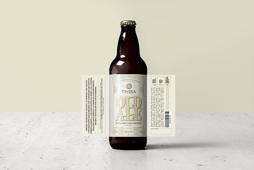 The illustration that makes up the label is completely vector to highlight the details.