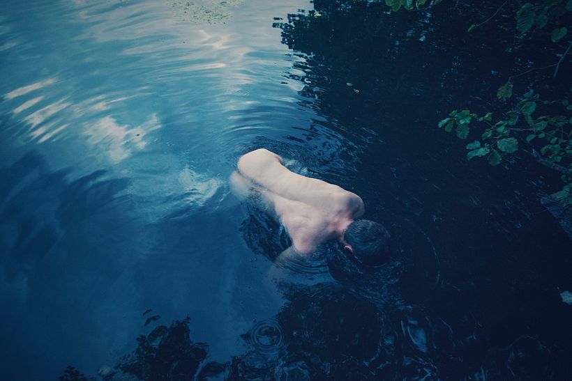 Afogando-se em Azul (2017) 12