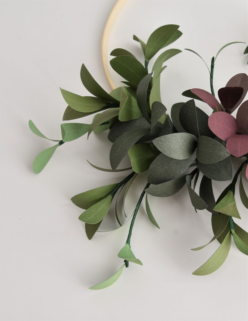 Paper foliage hoop wreath 1