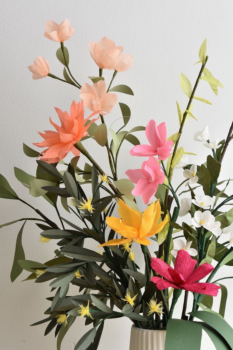Arreglo de flores de papel 1