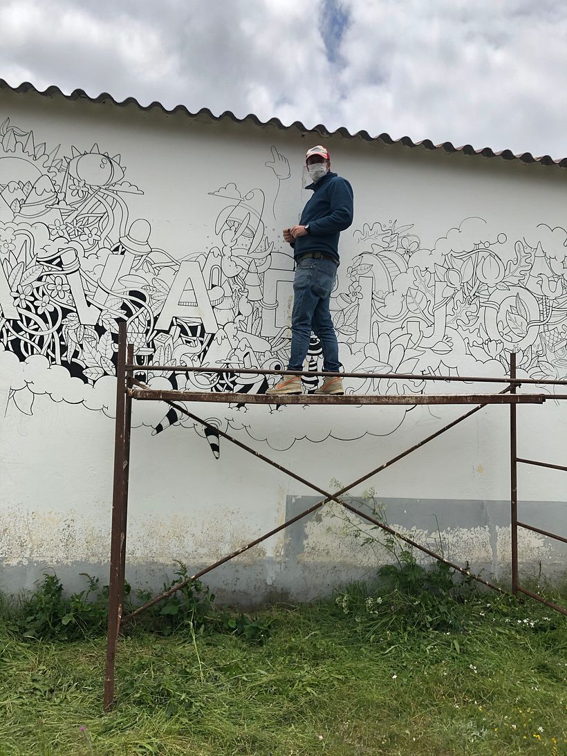 Mural en Navadijos. Sierra de Gredos. 11