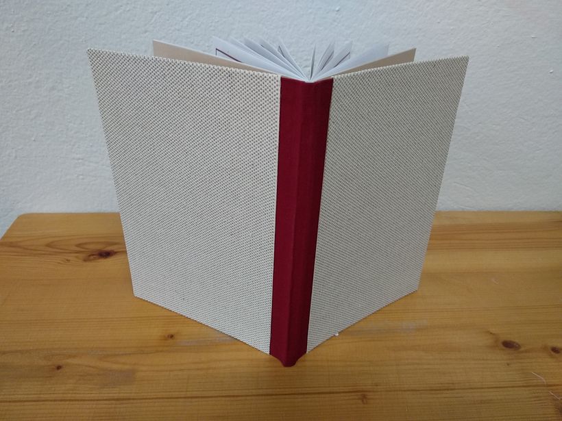 Mi Proyecto del curso: Encuadernación artesanal sin costuras 1