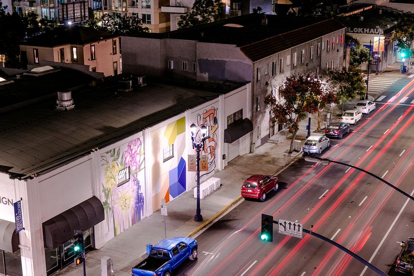 Mural SAUDADE pintado no festival Ladies Who Paint 8