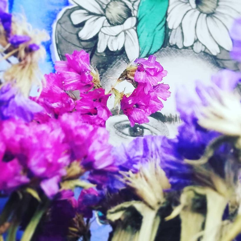 Frida Kahlo y Siemprevivas 0