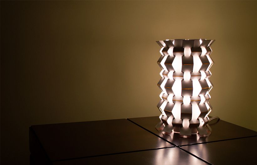 Mi Proyecto del curso: Diseño Industrial: domesticando la luz 2