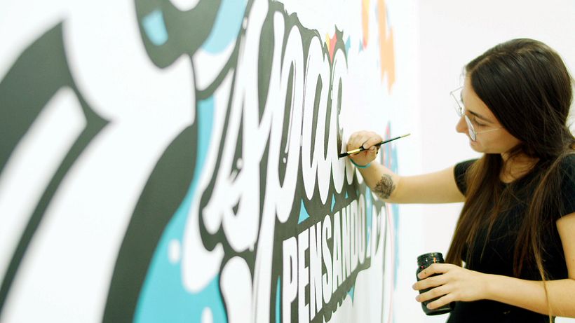 Mural en lettering | Carvajal Espacios 2
