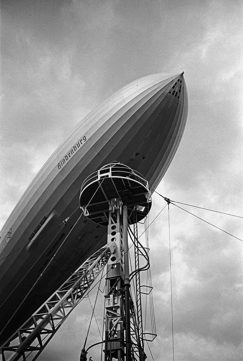 LZ 129 “Hindenburg” at its mooring mast at Rhine-Main airport (Dr. Paul Wolff and Alfred Tritschler, 1936)