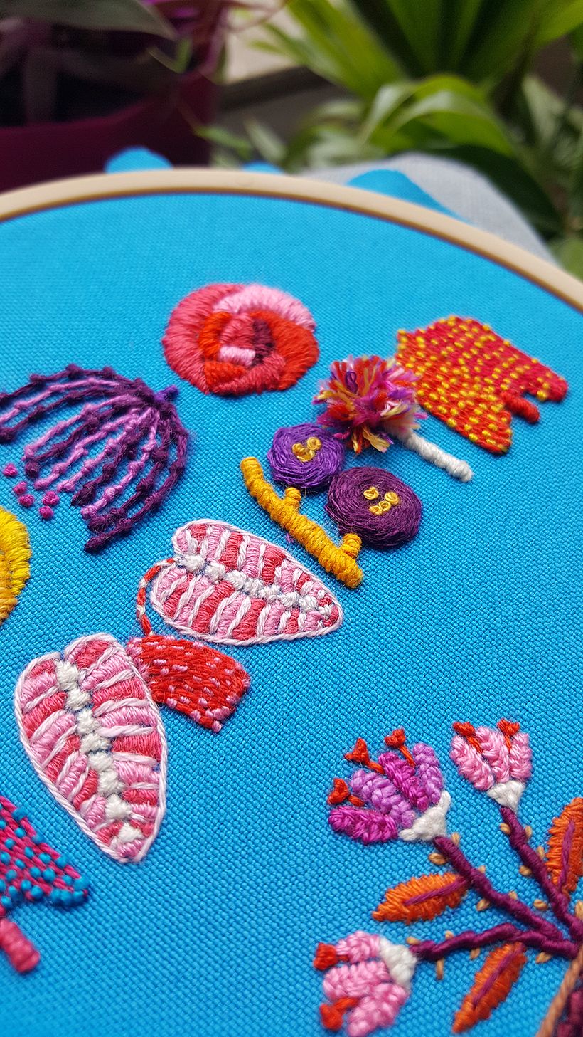 Todo Cambia - Mi Proyecto del curso: Introducción al bordado en relieve 3