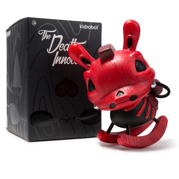 The Death of Innocence - Redwood - fabricado pela Kidrobot