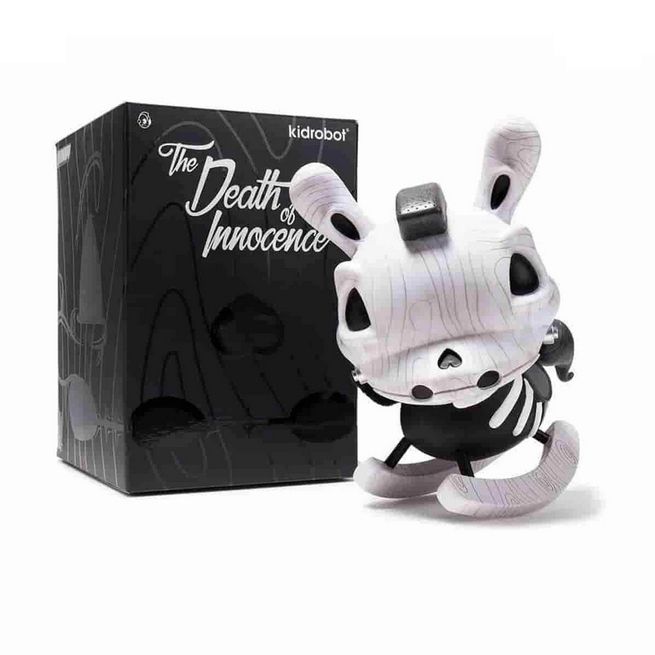 The Death of Innocence - Whitewood - fabricado pela Kidrobot
