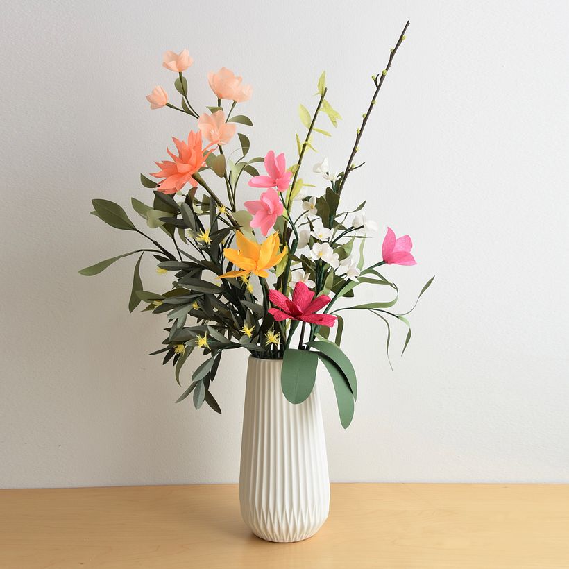 Arreglo de flores de papel 4