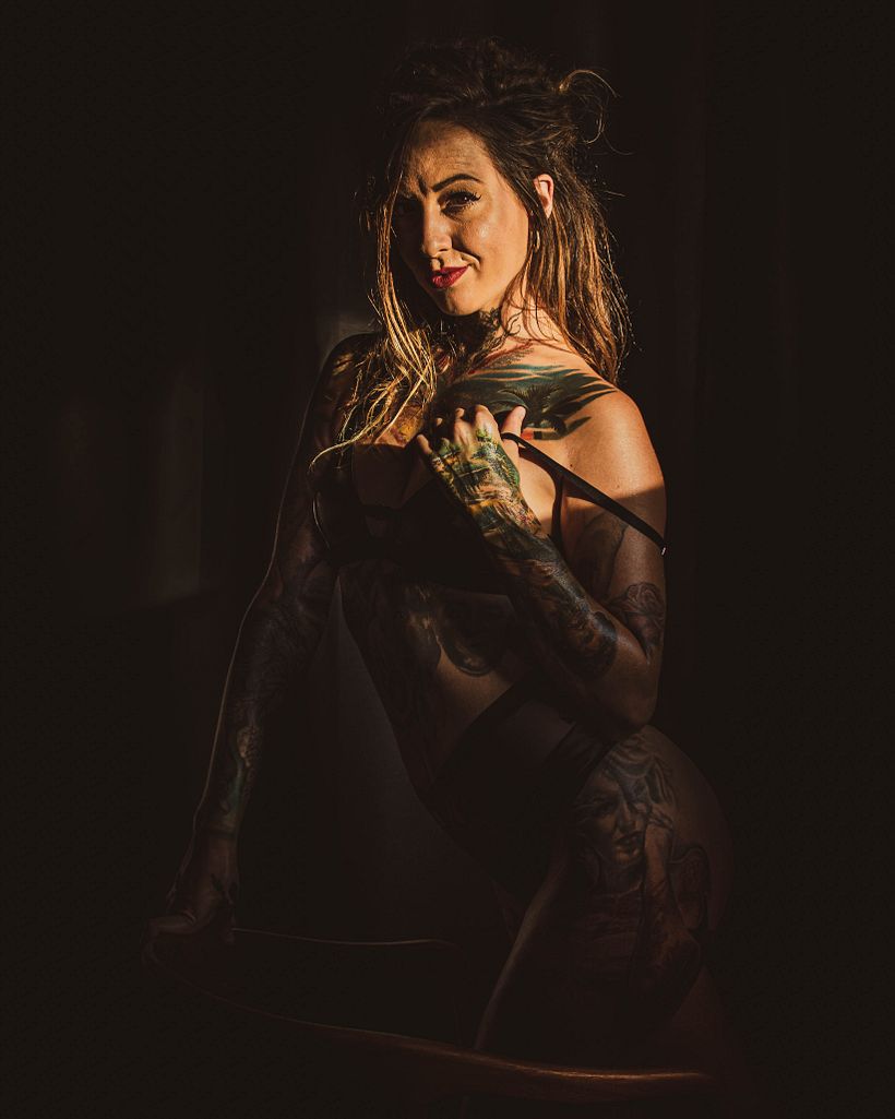 Fotografía Boudoir - Dark & Moody 4