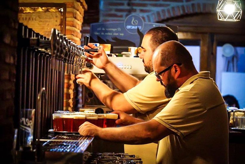 Cervecería con Jota 0
