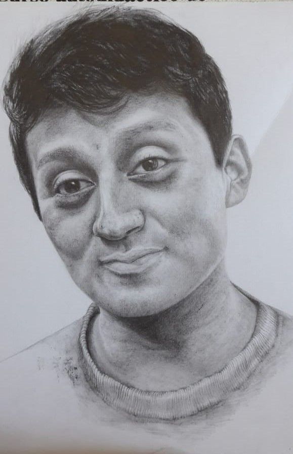 Mi Proyecto del curso: Retrato realista con lápiz de grafito 5