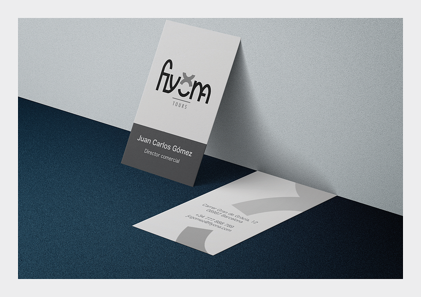 Mi Proyecto del curso: Tipografía y Branding: Diseño de un logotipo icónico: FLYONA 8