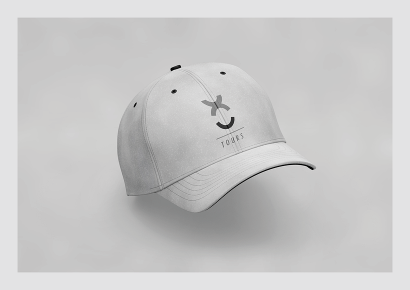 Mi Proyecto del curso: Tipografía y Branding: Diseño de un logotipo icónico: FLYONA 9