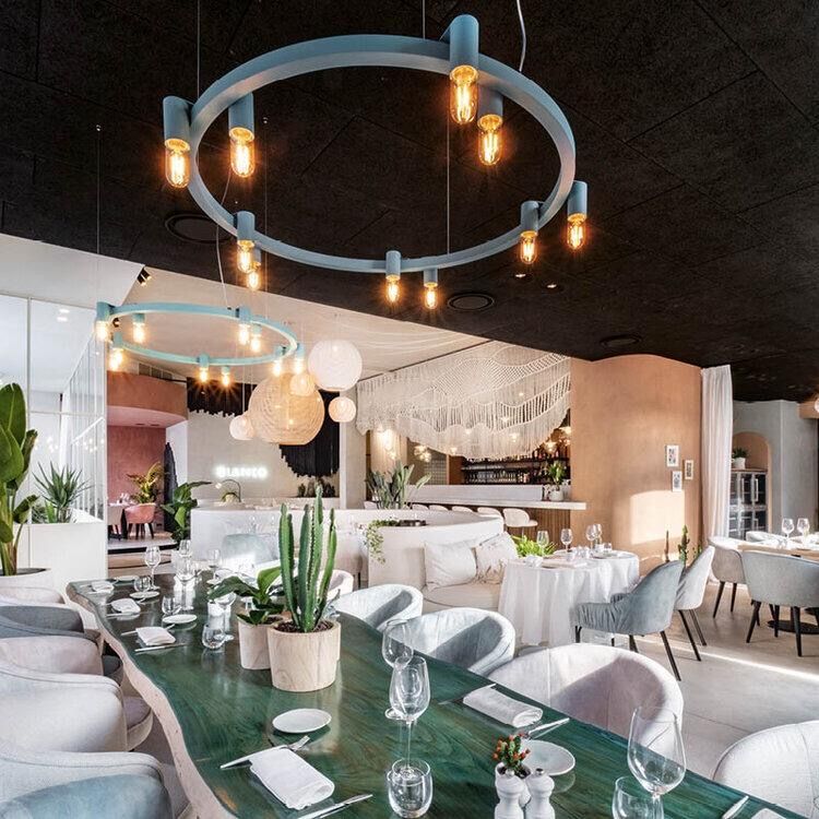 Restaurante Blanco knokke (Bélgica): Peça em Macramé e Tela Bordada 3